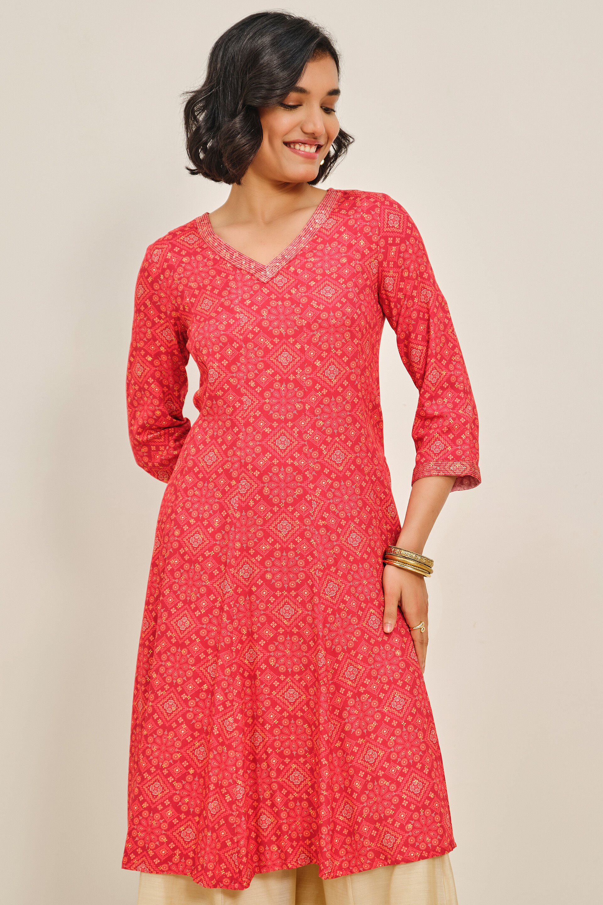 Laal Tara Kurta, Red, image 5